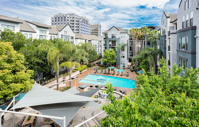 Heated Resort-Inspired Style Pool