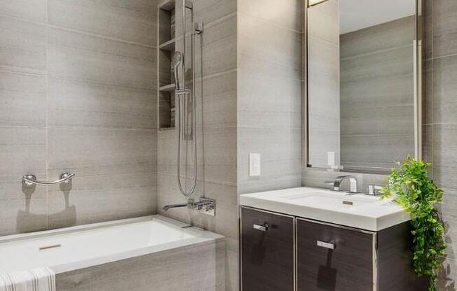 1 bed, 1 bath, 688 sqft, $5,995, Unit 59K