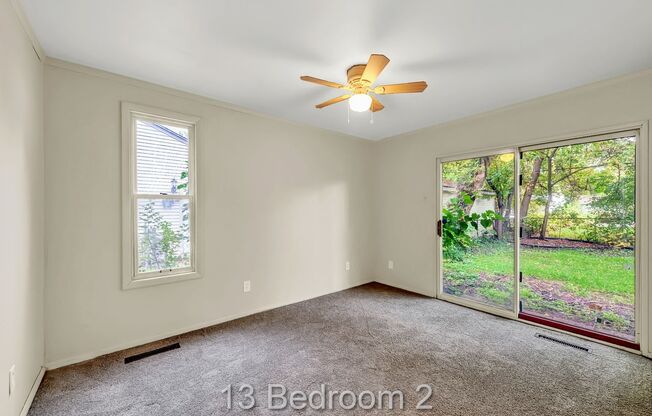 10231 Troy 2 bed/1 bath Ranch with updated kitchen and great backyard located in Oak Park