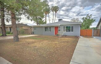 Recently Upgraded 3 Bed 2 bath Contemporary Arcadia Home