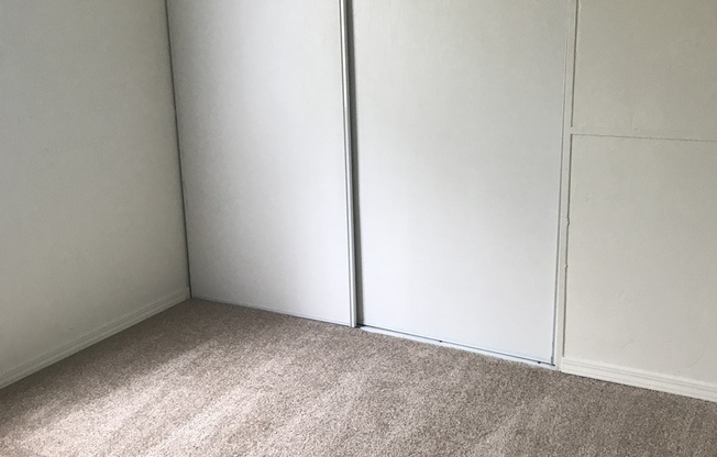 1 bed, 1 bath, 504 sqft, $1,450, Unit E-03