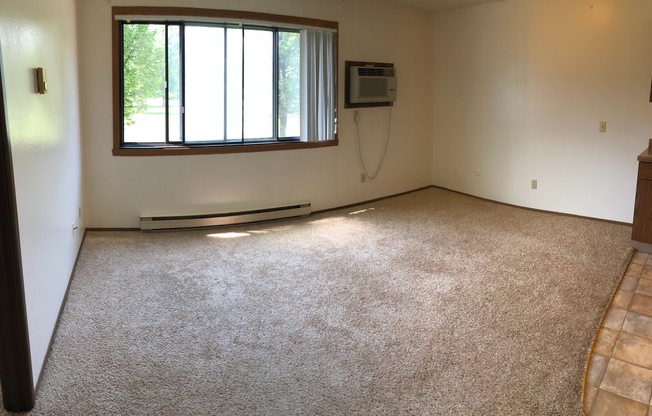 1 bed, 1 bath, 510 sqft, $605, Unit 821-10