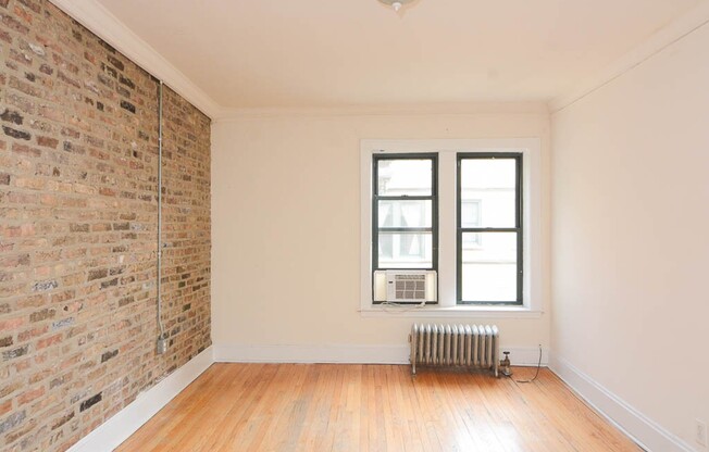 2330 5 N SPAULDING