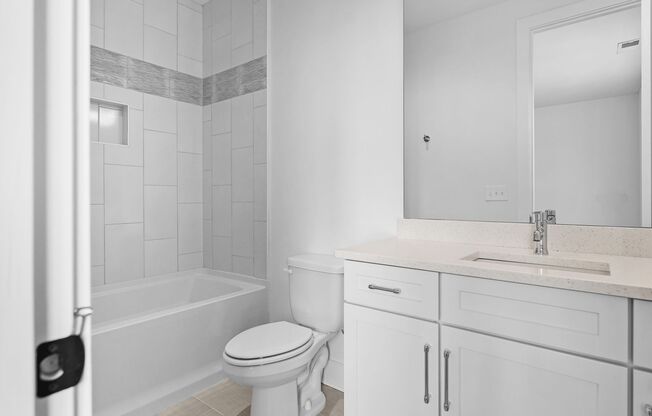 3 beds, 3.5 baths, $3,000, Unit Unit 12