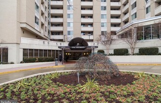 4601 N Park Avenue #319U