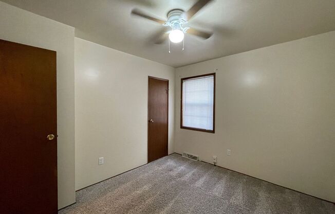 3 beds, 1 bath, $1,450