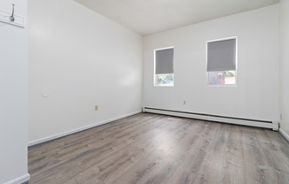 4 beds, 1 bath, 1,150 sqft, $3,500, Unit 2