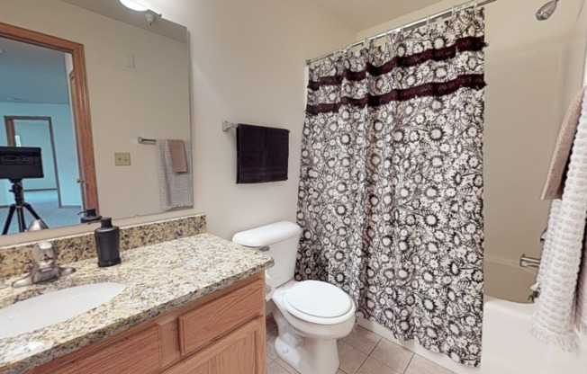 2 beds, 2 baths, 1,050 sqft, $1,845, Unit 1322-108