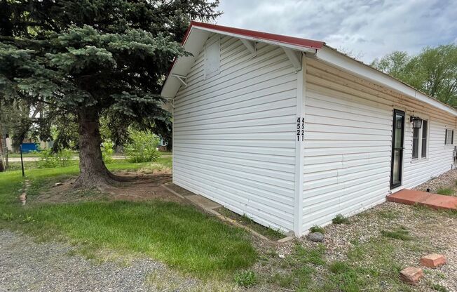 Quaint House close to the Foothills
