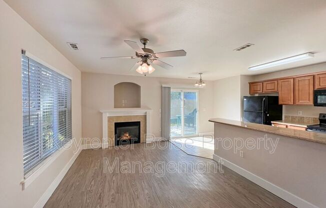 11045 W GARVERDALE LN
