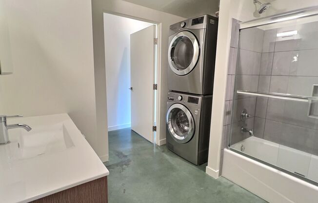 1 bed, 1 bath, 466 sqft, $1,795, Unit 316