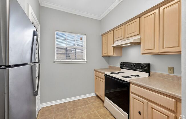 2 beds, 2 baths, 1,008 sqft, $1,549, Unit 122-01