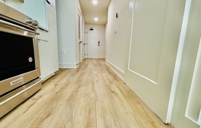 1B/1B Loft-Style Newly Built Condo, Decatur/ Oakhurst Move-in Ready