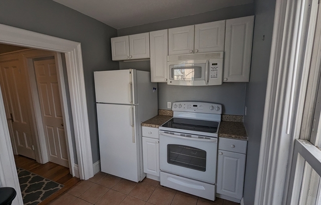 14 WADSWORTH AVE
