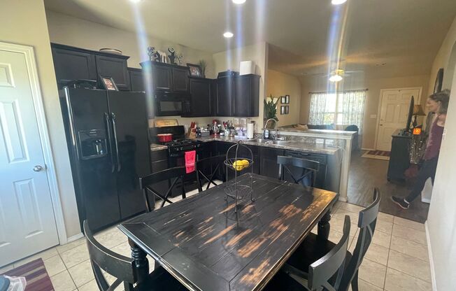Bixby 3 bed 2 bath in quiet cul-da-sac!