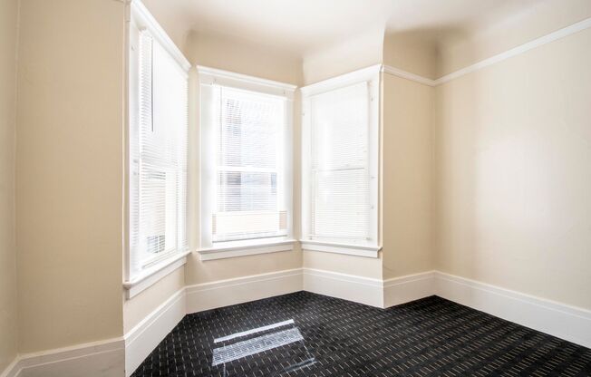652-656 Clayton Street
