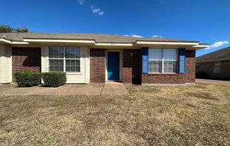 3 beds, 2 baths, $1,495