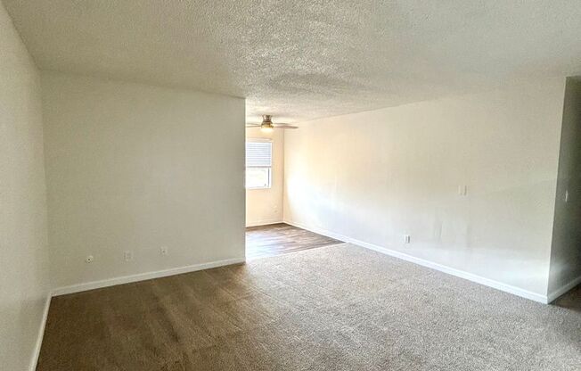 2 beds, 1 bath, 900 sqft, $2,525, Unit 8324-43