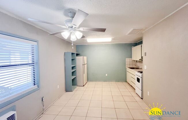 Efficient 1 Bedroom Unit in Niceville: All Utilities Included!