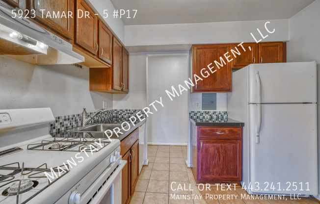 5923 TAMAR DR