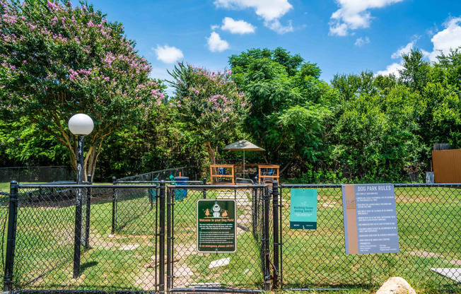fully fenced pet park in luxury austin apartment
