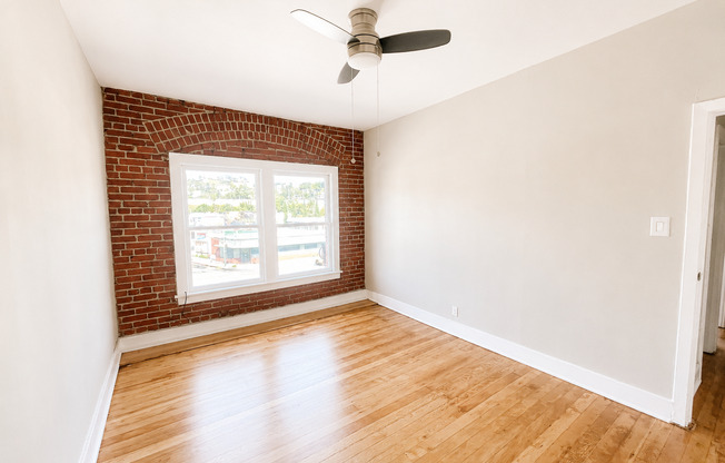1 bed, 1 bath, 700 sqft, $1,995, Unit 401