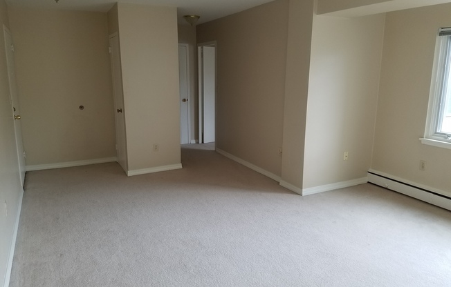 1 bed, 1 bath, 589 sqft, $1,400, Unit 608