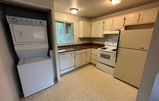 2 beds, 1 bath, $1,550