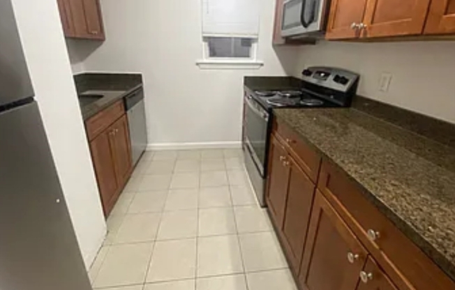 10 Parker Hill Ave Apt 3