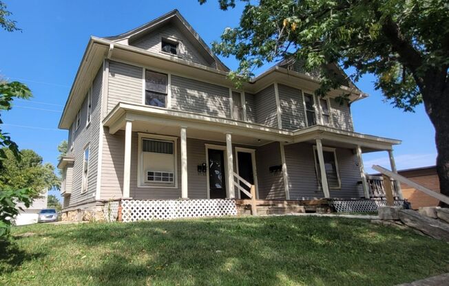 Duplex for rent in downtown Topeka!