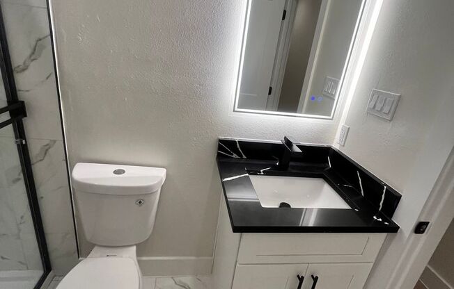 3 beds, 2 baths, 1,200 sqft, $2,599, Unit 1517-01