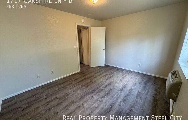 1717 OAKSHIRE LN