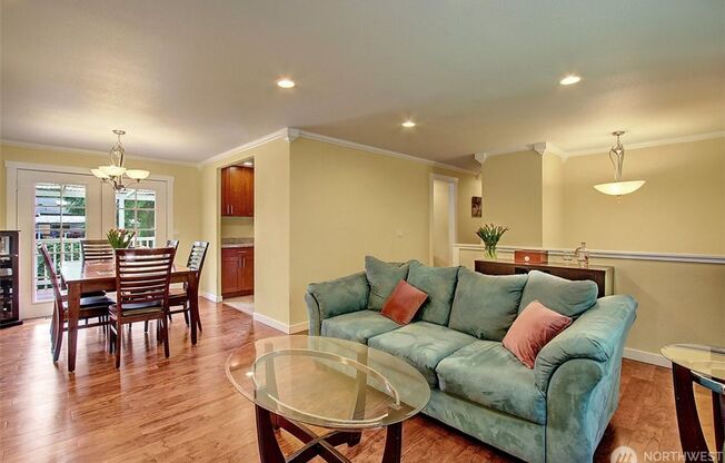 Kirkland Single family house SFH 3 bds 2 bath, Lake Washington School district