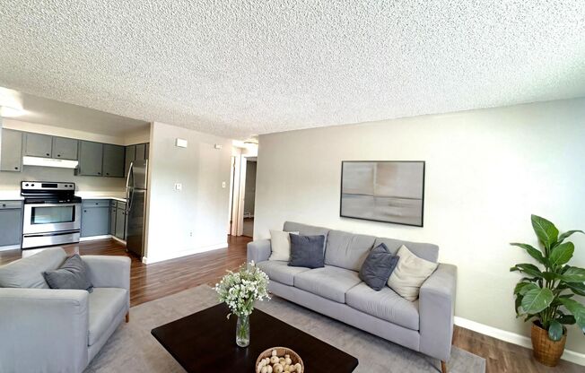 2890 Montebello Dr. W