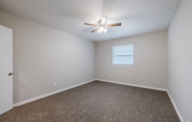 1 bed, 1 bath, 672 sqft, $1,100, Unit 2010-02