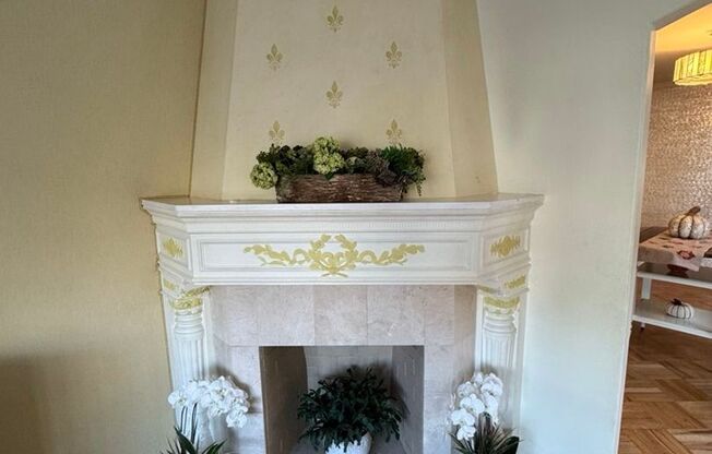 Elegant Geneva Heights Family Home