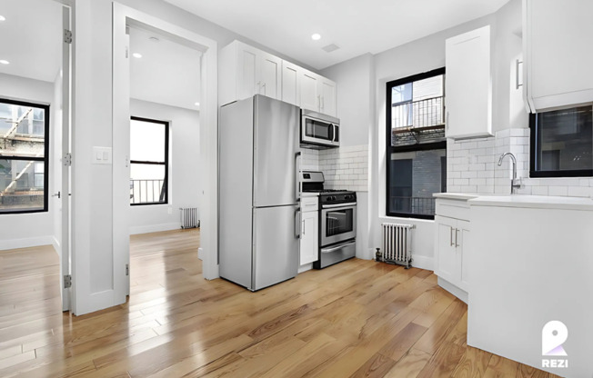 175 E 105 ST