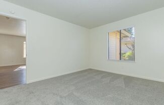 1 bed, 1 bath, 806 sqft, $1,595, Unit 157