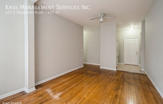 437 E Oakwood Blvd