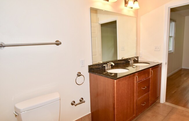 2 beds, 2.5 baths, 1,930 sqft, $5,000, Unit 30