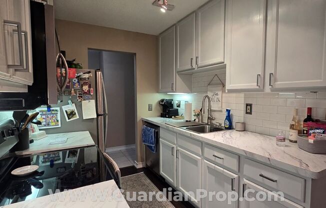 St Louis Park Condo by West End, Garage included, Private master suite, available 7/15