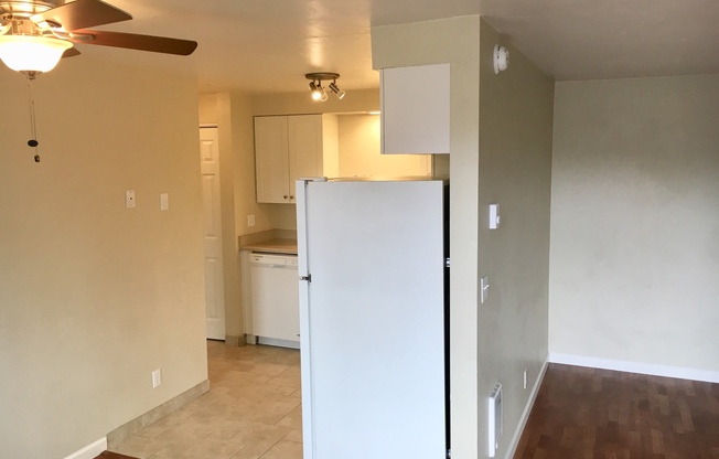 1 bed, 1 bath, 600 sqft, $1,300, Unit 616-08