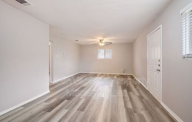 1809 MAGNOLIA DR