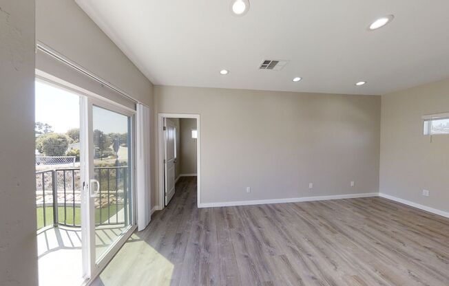 4Bed/2 Bath on Tipton!