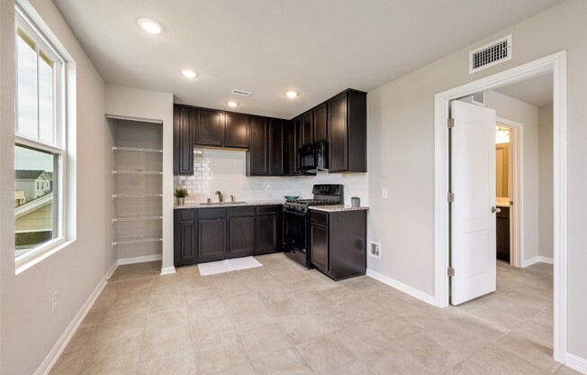 391 FERRULE DR