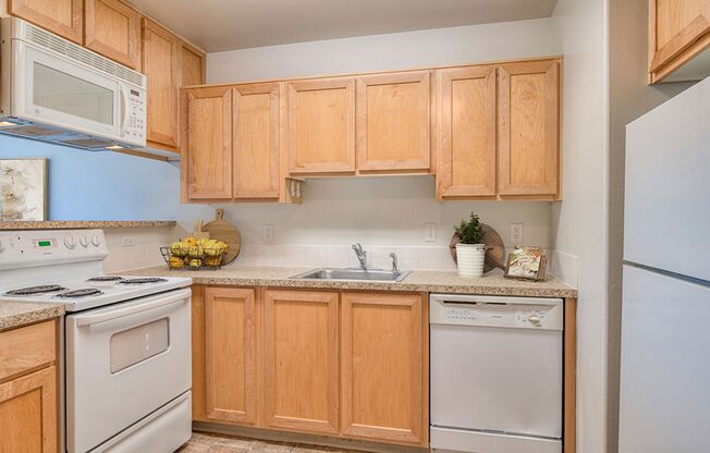 2 beds, 1.5 baths, 1,000 sqft, $1,799, Unit 347-098