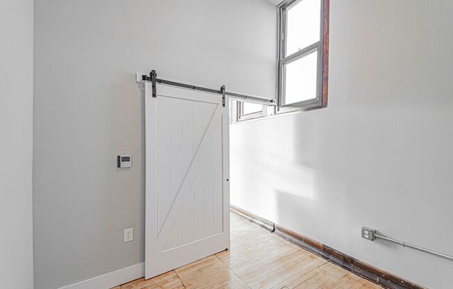 1 bed, 1 bath, 464 sqft, $1,390, Unit 316