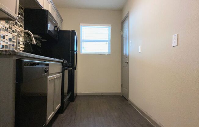 Studio, 1 bath, $1,175, Unit # 19