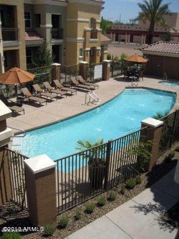 2 beds, 2.5 baths, $2,100, Unit # 13