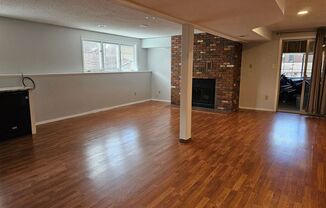 1 bed, 1 bath, 950 sqft, $1,200, Unit Basement